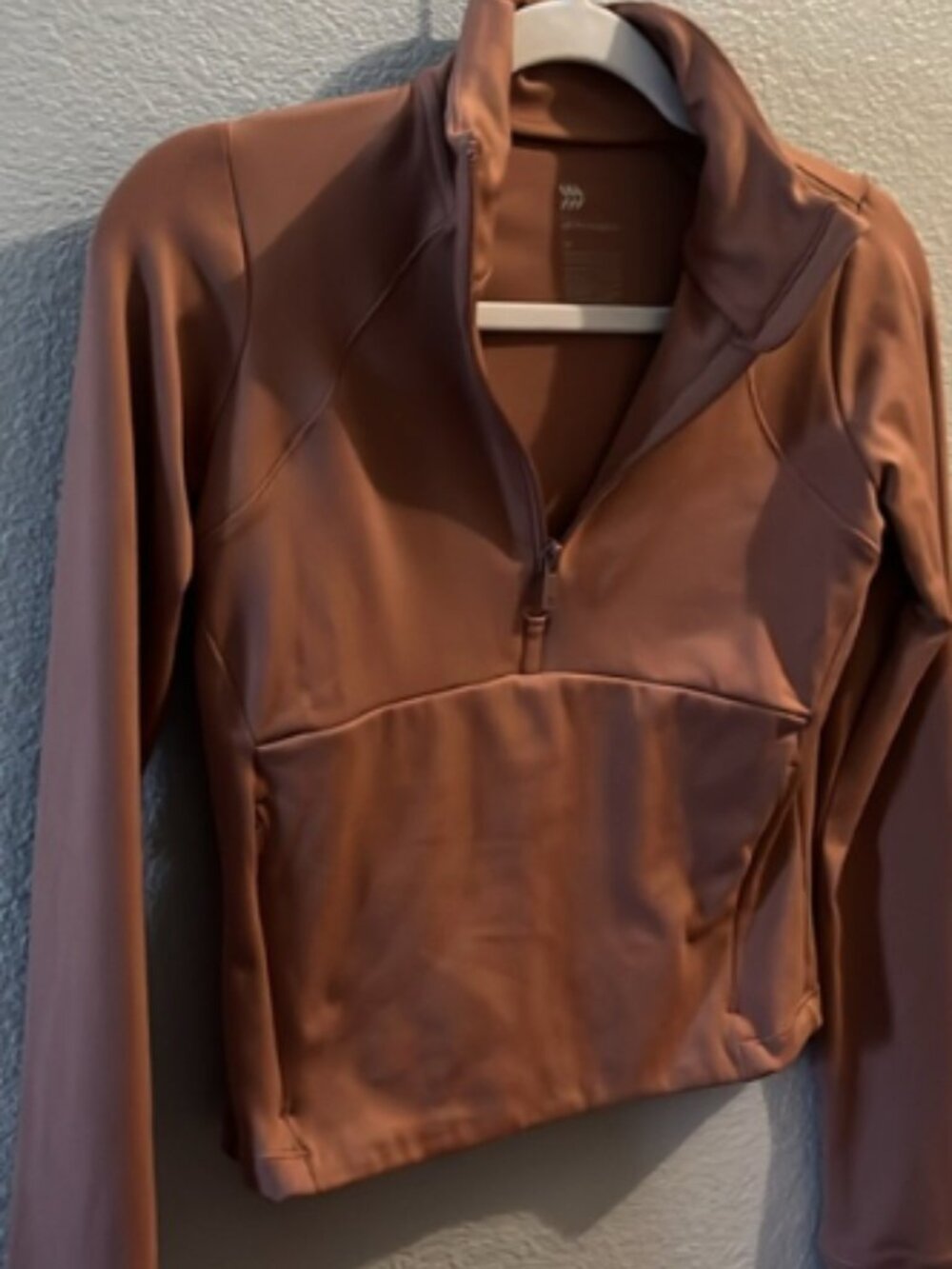 Cropped Long Sleev e Half Zip